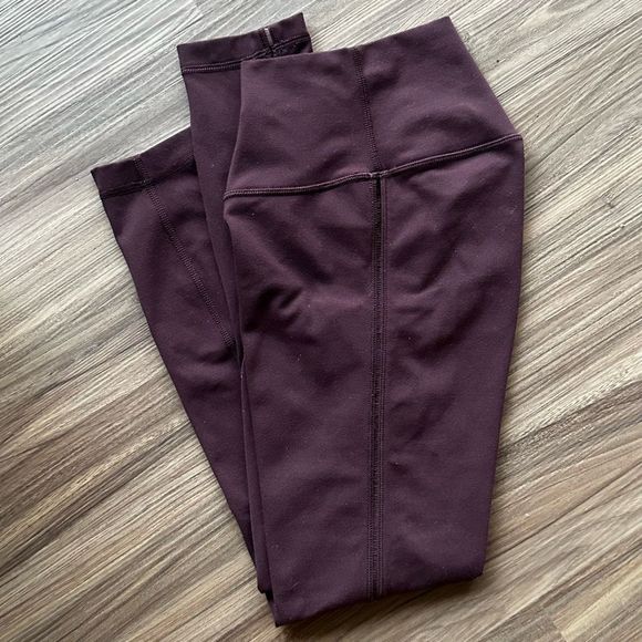 Lululemon Wunder Under Leggings - Picture 3 of 5